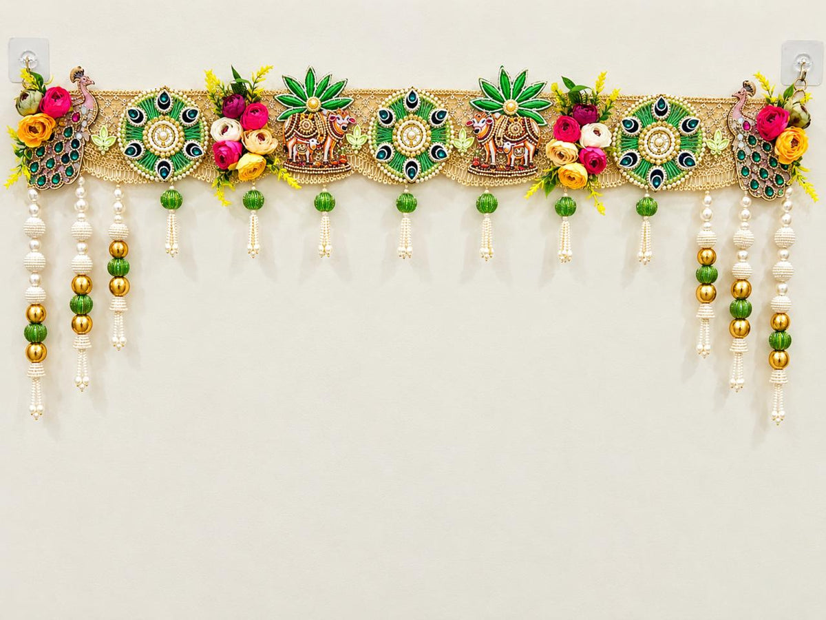 Pichwai Kamdhenu Cow & Peacock Bandhanwar – Handcrafted Traditional Toran